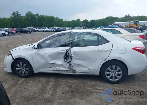 2018 Toyota Corolla Le z USA, uszkodzony, nr VIN 2T1BURHE1JC015440